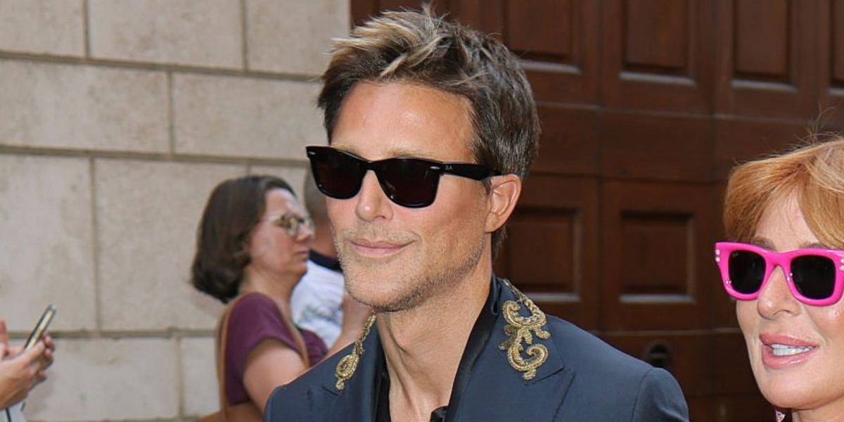 Ray-Ban Wayfarer 2140 901 Black - As Seen On Leonardo DiCaprio & Hailey Bieber